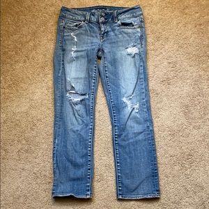 American Eagle Distressed Cropped Jeans
